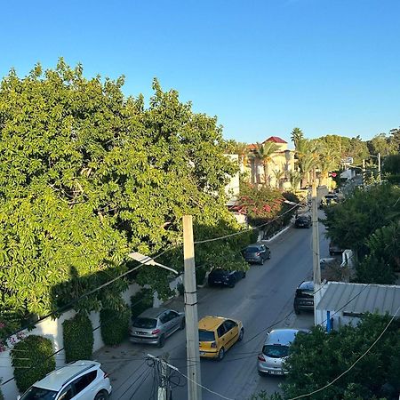 Appartement Luxeux Et Ideal A Marsa Plage Vue Sur Mer à La Marsa Extérieur photo