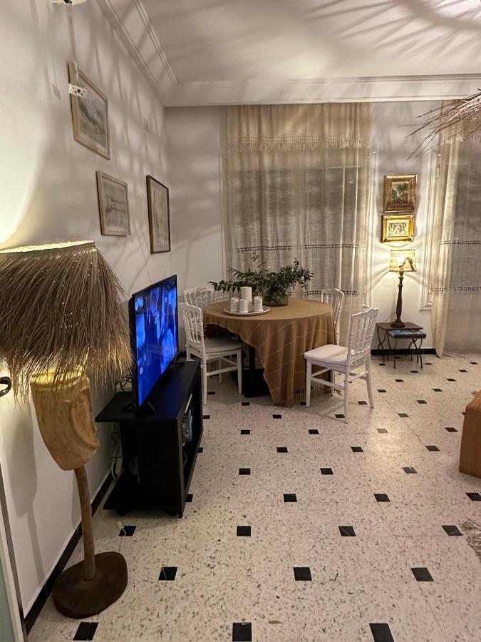 Appartement Luxeux Et Ideal A Marsa Plage Vue Sur Mer à La Marsa Extérieur photo