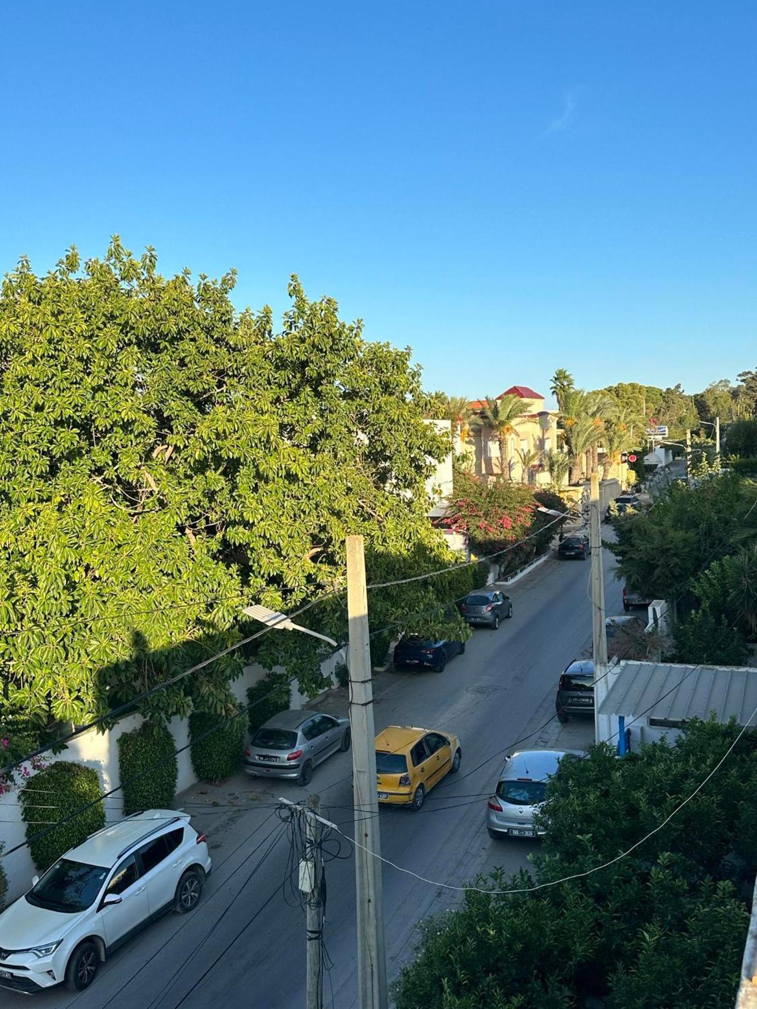 Appartement Luxeux Et Ideal A Marsa Plage Vue Sur Mer à La Marsa Extérieur photo