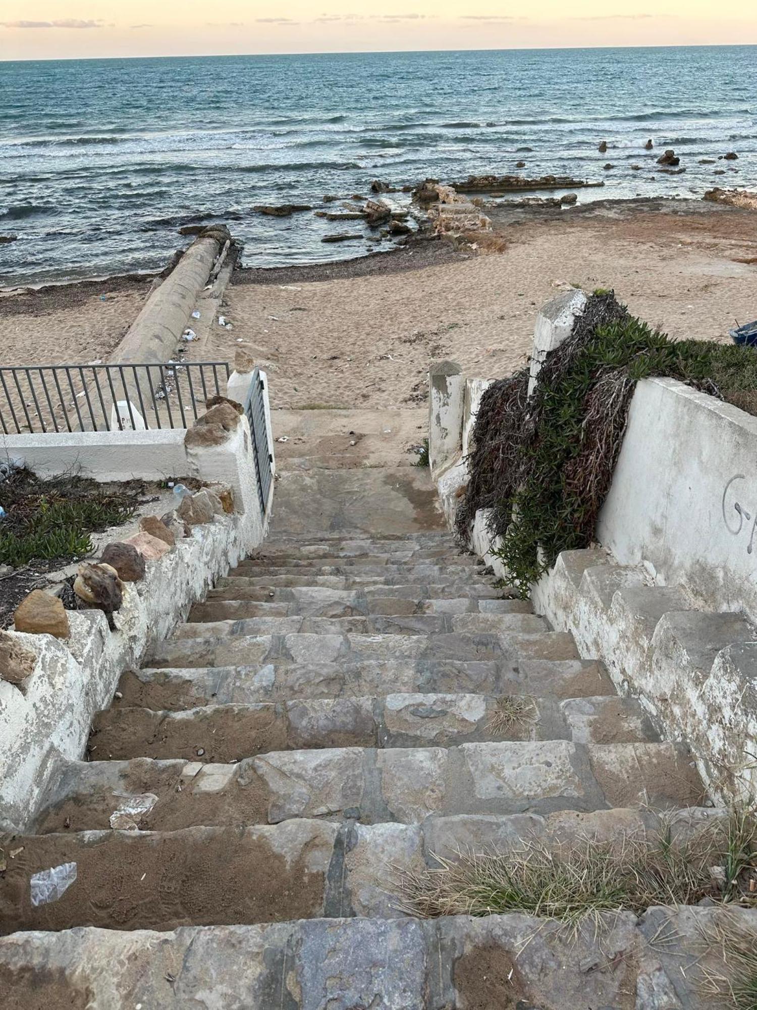 Appartement Luxeux Et Ideal A Marsa Plage Vue Sur Mer à La Marsa Extérieur photo